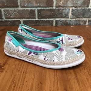 Columbia Women’s Sz 9